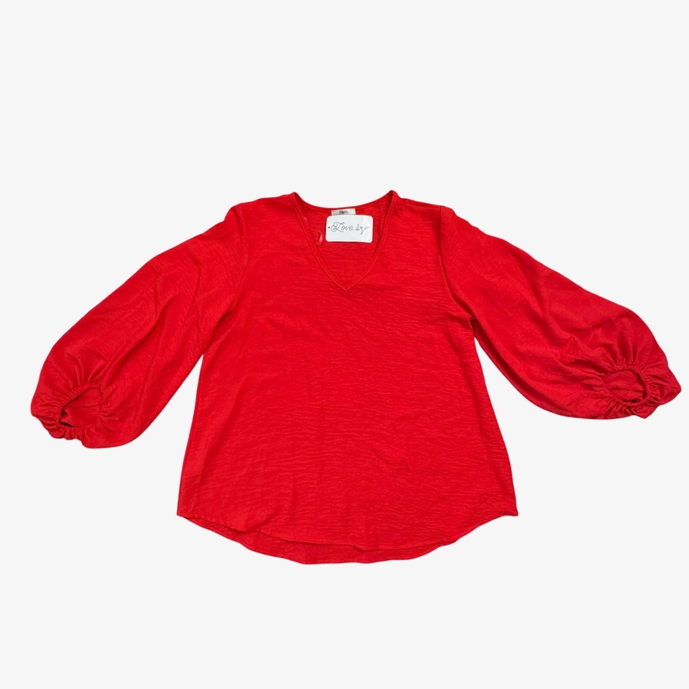 NWT Red Solid Bubble Sleeve V Neck Top Size Small BRAND‎ NEW! Runs Big